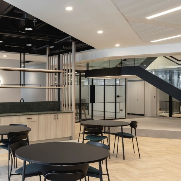 Chaucer Underwriting Radii LR 2 square