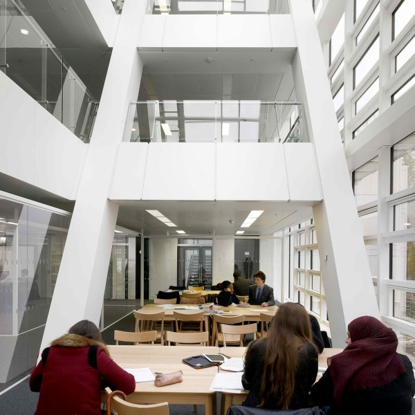 Radii AG Holland Park School Case Study 2