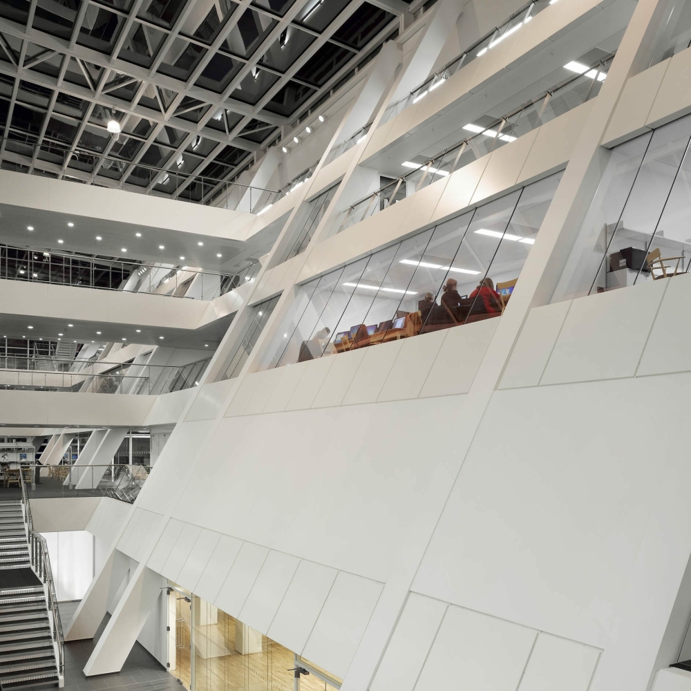 Radii AG Holland Park School Case Study 4