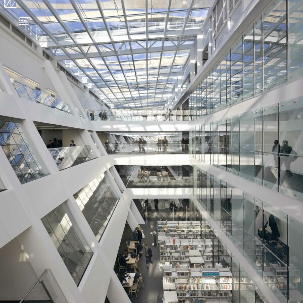 Radii AG Holland Park School Case Study