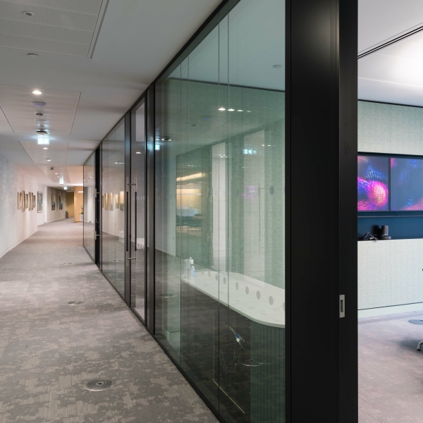 Marsh McLennan Radii LR 15