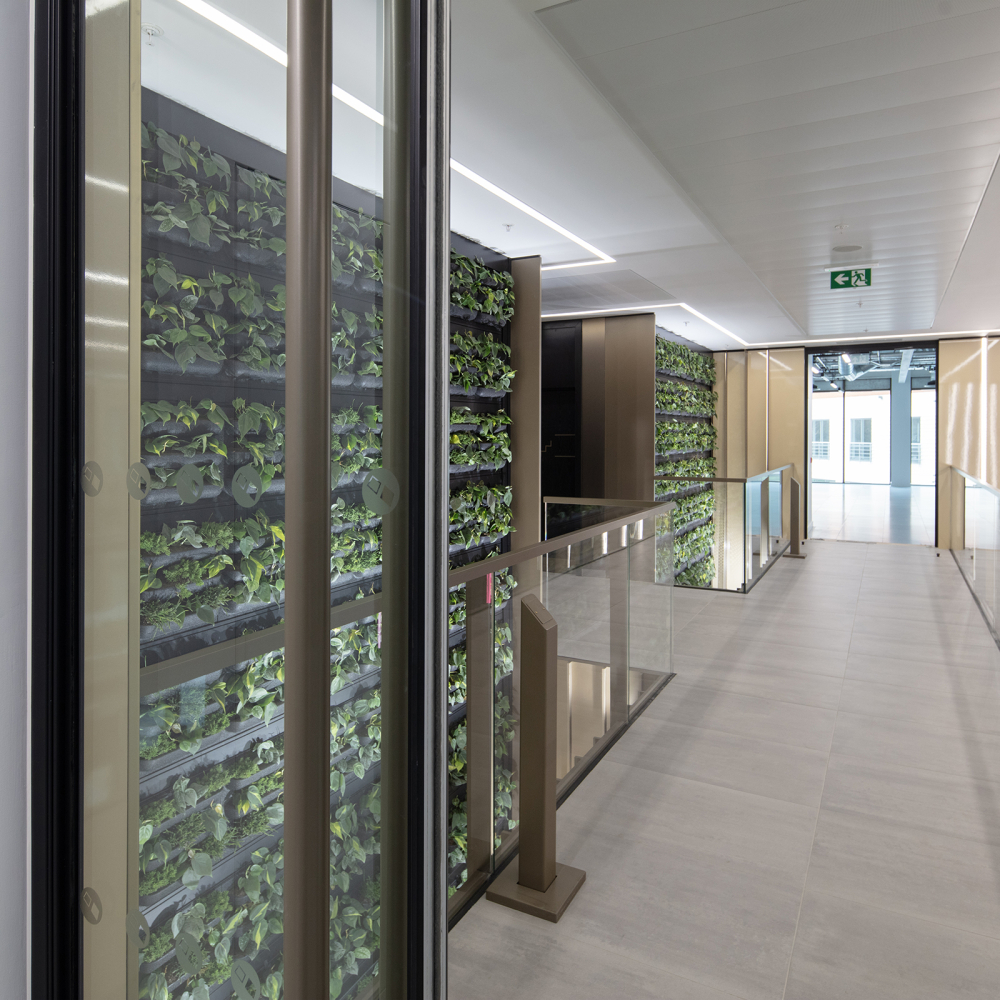 11+12 Wellington Place Leeds Planet LR 38