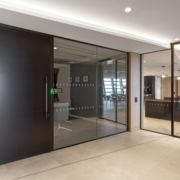 Baker Botts Radii LR 11