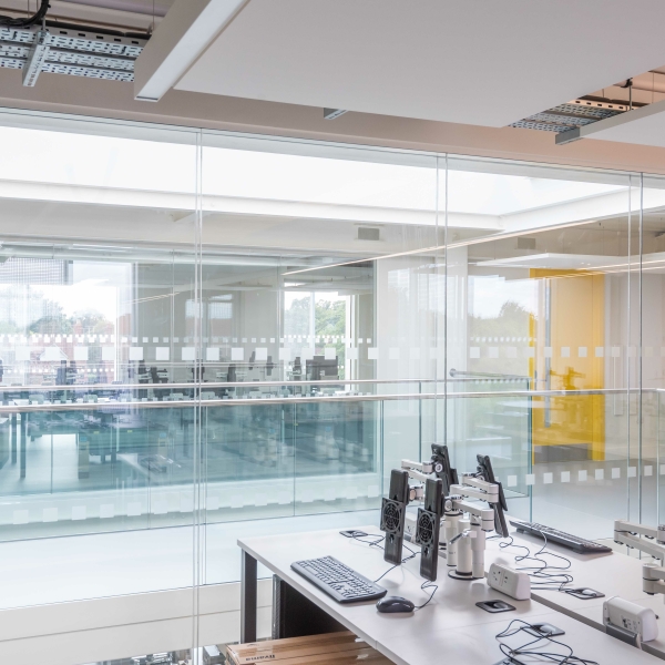 Digi Tech Factory Planet LR 11