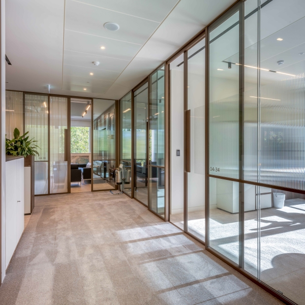 Leading Global Private Equity Firm Radii LR 28