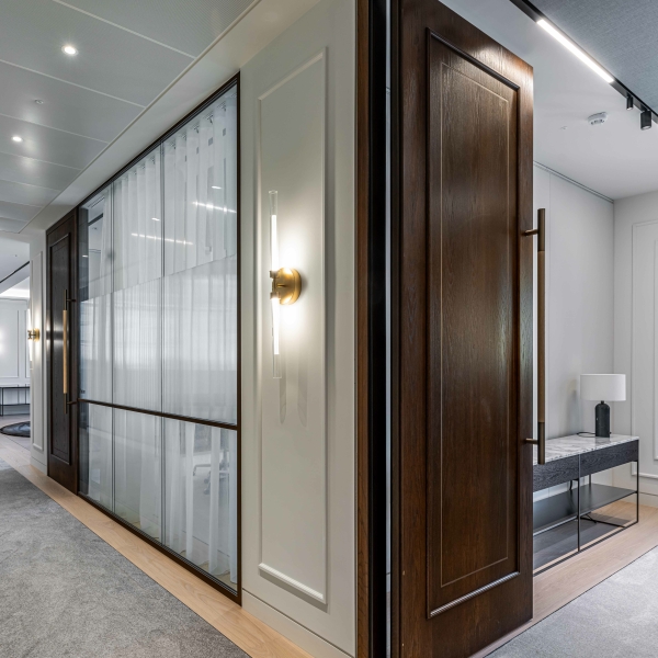 Leading Global Private Equity Firm Radii LR 75 v2