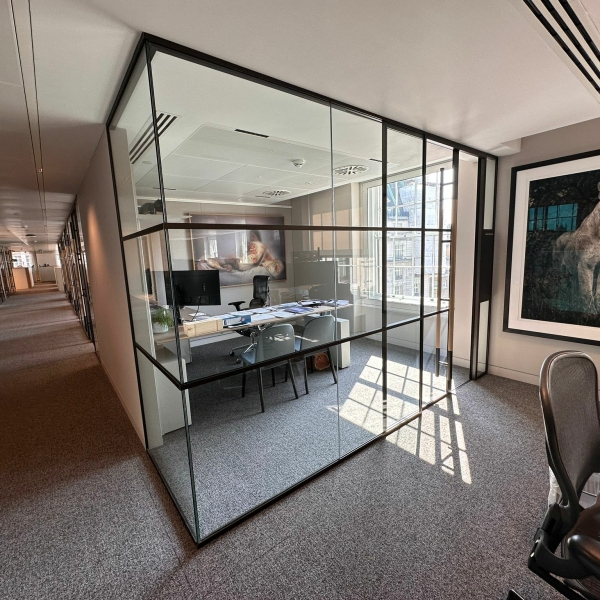 Leading Private Investment Firm Radii LR 47