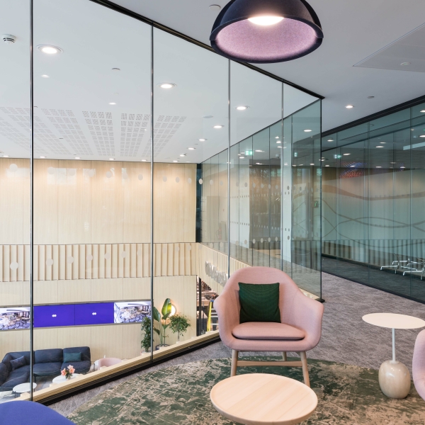 Marsh McLennan Radii LR 6