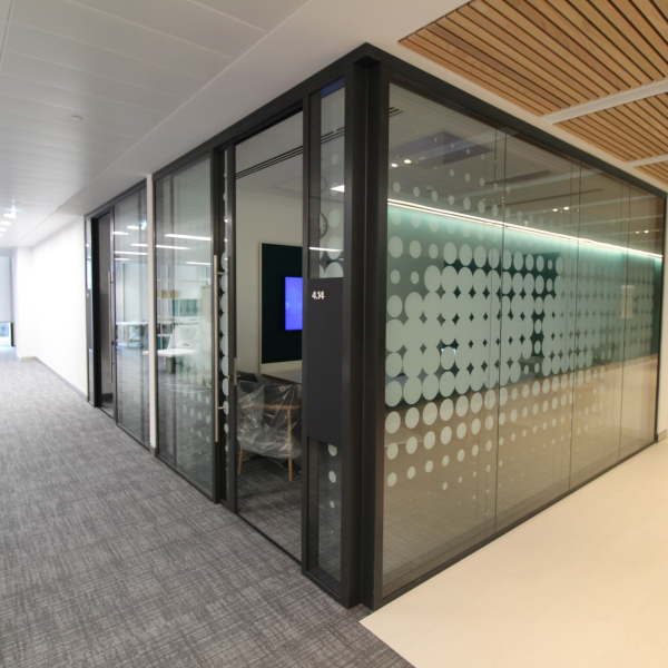 Schroders Project Mural 2018 Radii HR 84