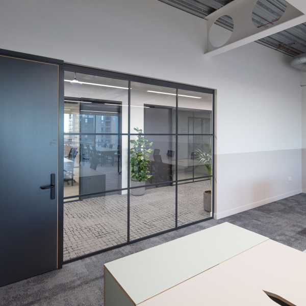 xy Manchester Radii 2023 LR 37