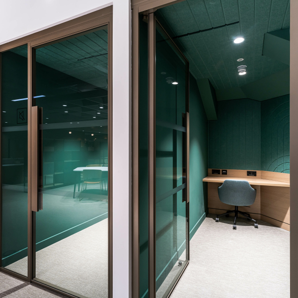 HOGAN 108 Cannon Street Radii 2024 MR 28