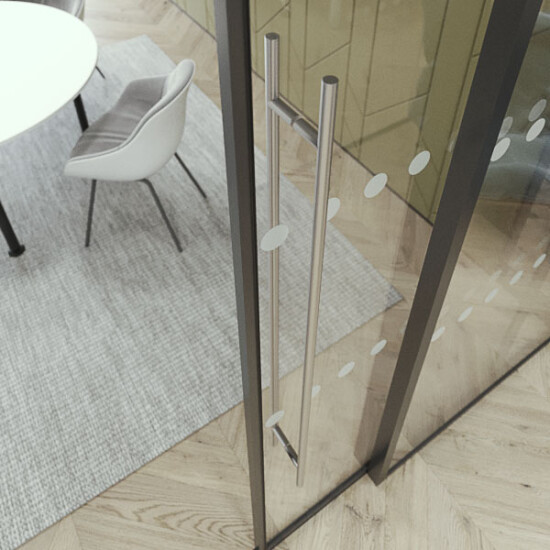 Comes with a number of ironmongery options.