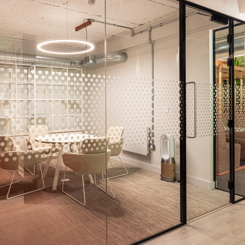 KanipakPhoto W3A2155 Edit LR v2