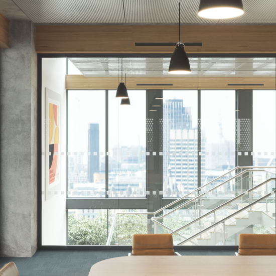 Utilises robust thermally broken and insulated steel profiles.