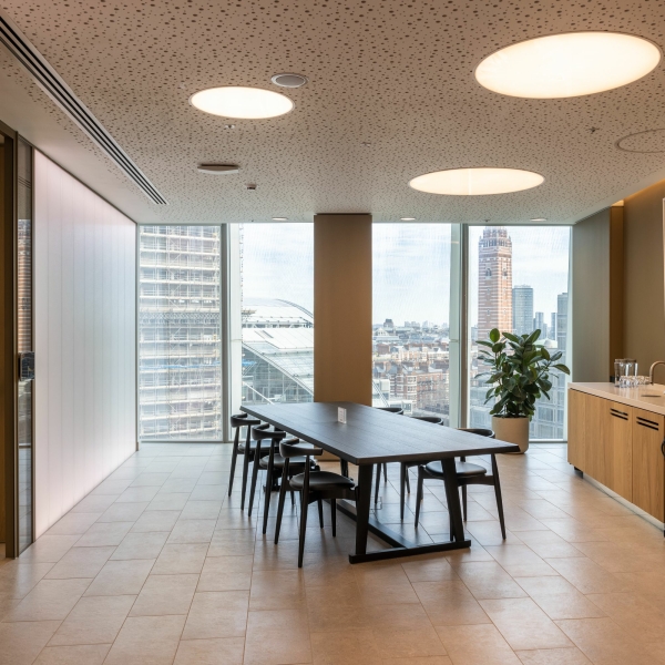 Advent Radii 2023 LR 12