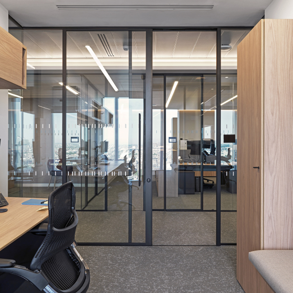 Baker Botts Radii LR 25