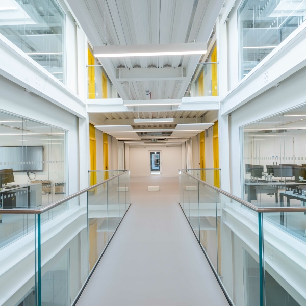 Digi Tech Factory Planet LR 13