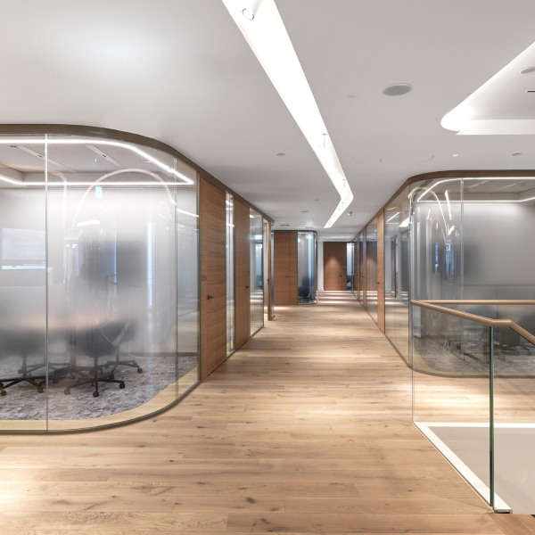 Tilney Smith Williamson Radii LR 12